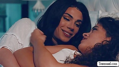 A hottie with a tattooed ass has her pussy pounded by a boyfriend